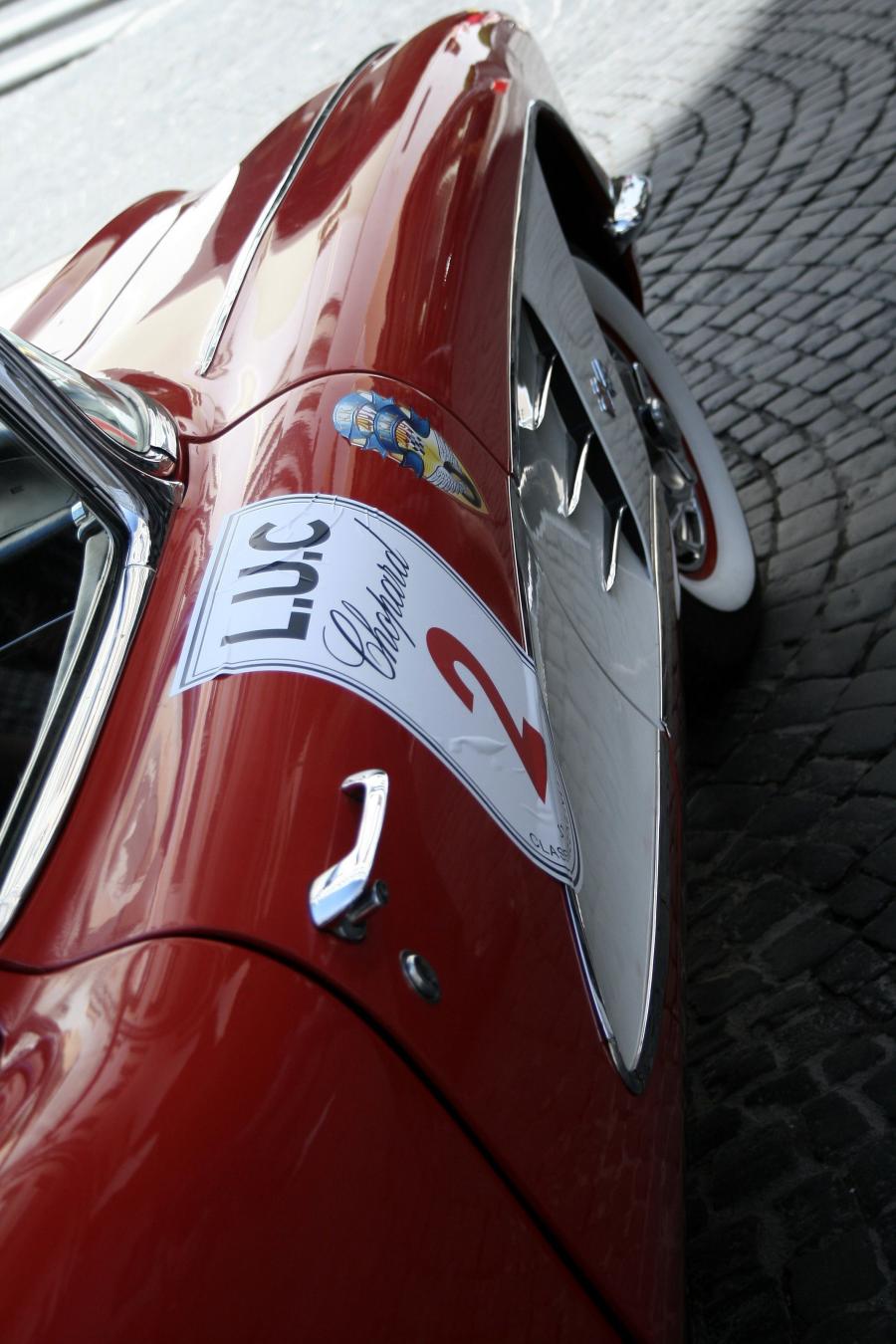  Chevrolet Corvette 1956 года  (фото 33 из 58)
